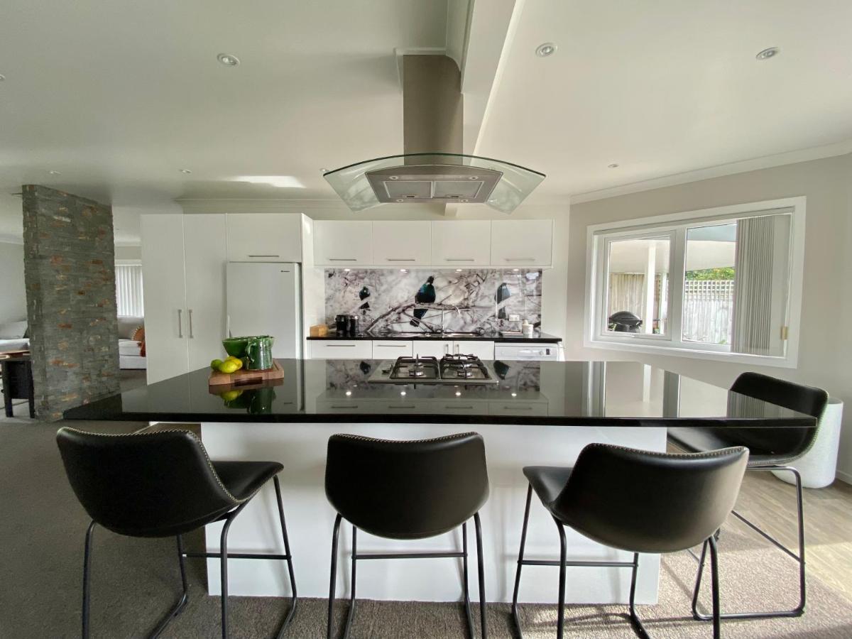 Villa The Great Escape, Luxury Waterfront, Hottub Whitianga Exterior foto